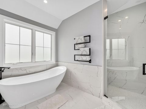 Tiny photo for 6925 Clarendon Hills Road, Darien, IL 60561 (MLS # 12347119)