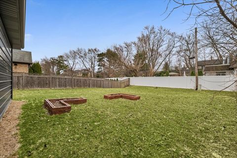 Tiny photo for 2415 Lake Avenue, Wilmette, IL 60091 (MLS # 12528768)