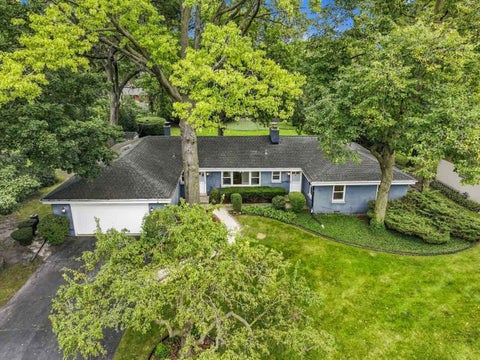 Tiny photo for 311 N Mac Arthur Boulevard, Mount Prospect, IL 60056 (MLS # 12779936)