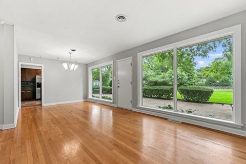 Tiny photo for 311 N Mac Arthur Boulevard, Mount Prospect, IL 60056 (MLS # 12779936)
