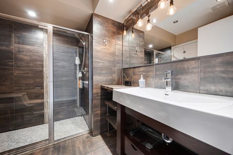 Tiny photo for 1300 Chatsworth Lane, Hoffman Estates, IL 60169 (MLS # 12552800)