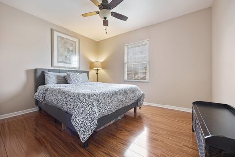 Tiny photo for 1300 Chatsworth Lane, Hoffman Estates, IL 60169 (MLS # 12552800)