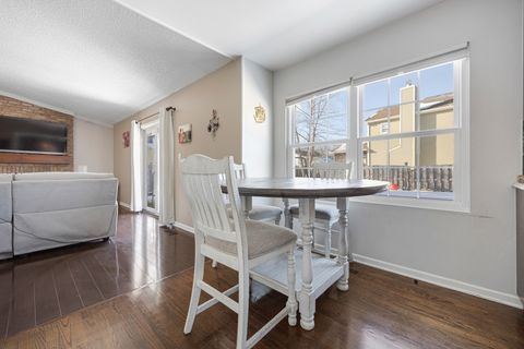 Tiny photo for 1300 Chatsworth Lane, Hoffman Estates, IL 60169 (MLS # 12552800)