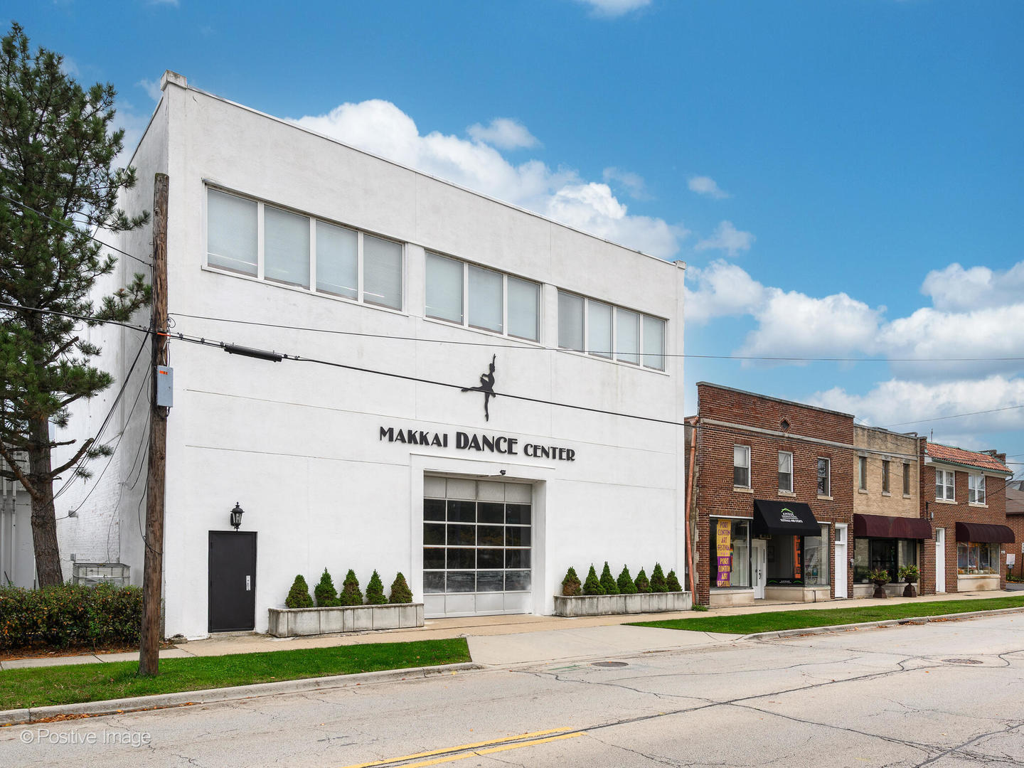 Photo 1 of 25 — 2126 1st Street, Highland Park, IL 60035