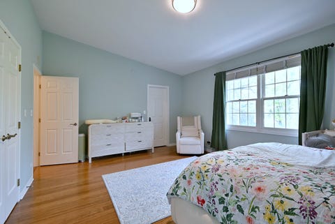 Tiny photo for 6145 Lincoln Avenue #B, Morton Grove, IL 60053 (MLS # 12690125)