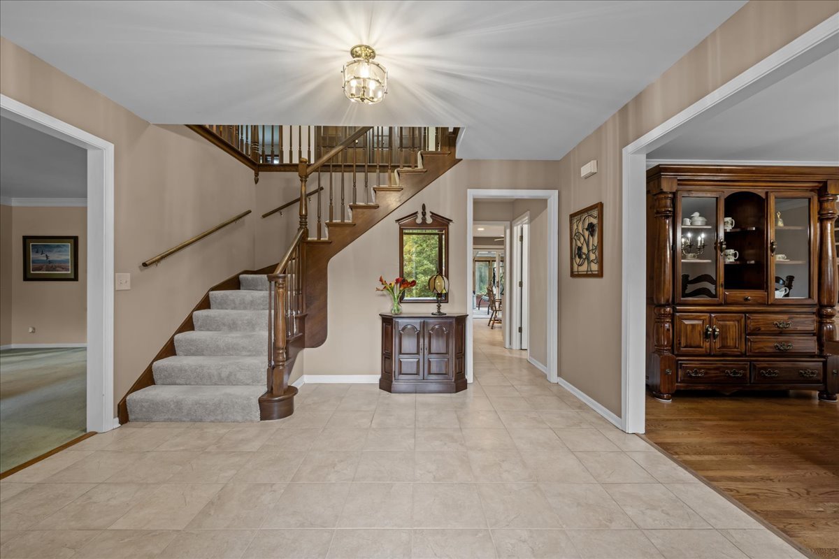 1S150 Cantigny Drive