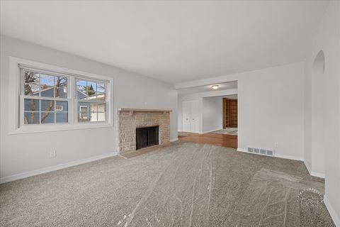 Tiny photo for 150 S Western Avenue, Aurora, IL 60506 (MLS # 12600340)