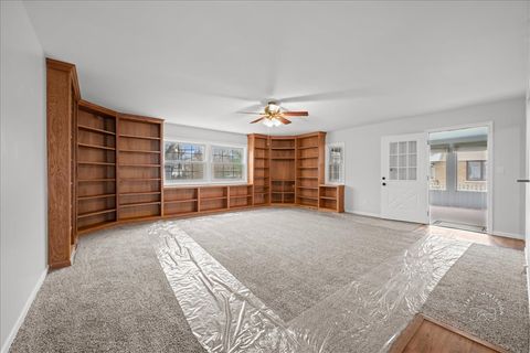 Tiny photo for 150 S Western Avenue, Aurora, IL 60506 (MLS # 12600340)