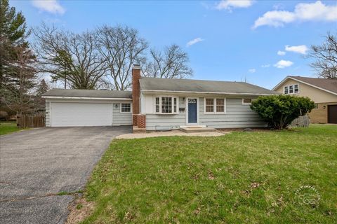 Photo of 150 S Western Avenue, Aurora, IL 60506 (MLS # 12600340)