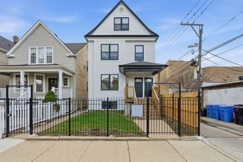 Photo of 2342 N Lawndale Avenue, Chicago, IL 60647 (MLS # 12653076)