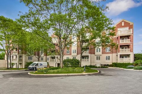 620 Homewood Avenue 405 Highland Park IL 60035