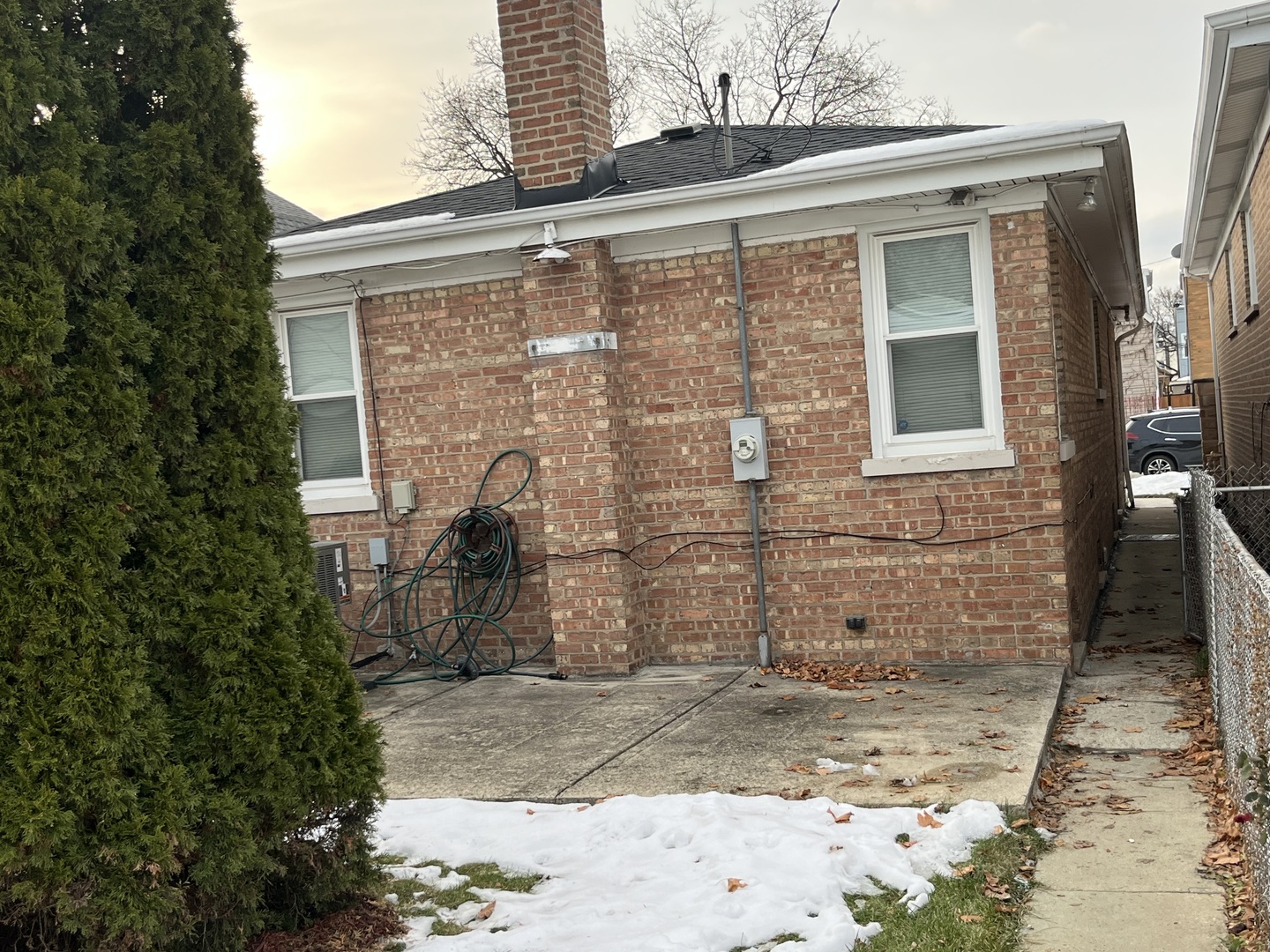 841 N Kildare Avenue