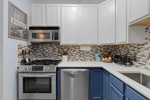 Tiny photo for 2758 W Francis Place #204, Chicago, IL 60647 (MLS # 12583331)