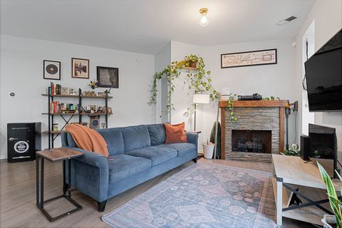 Tiny photo for 2758 W Francis Place #204, Chicago, IL 60647 (MLS # 12583331)