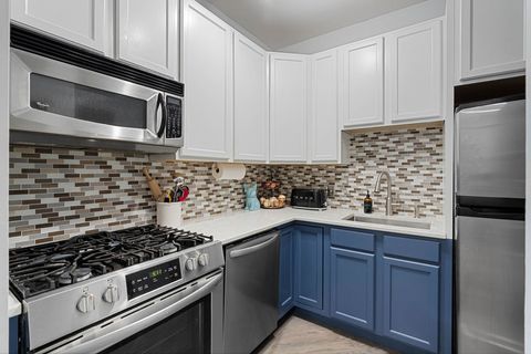 Tiny photo for 2758 W Francis Place #204, Chicago, IL 60647 (MLS # 12583331)