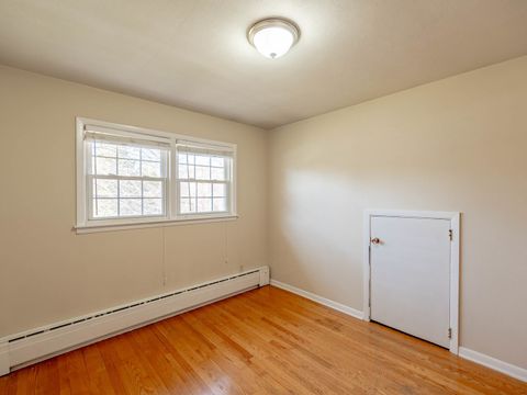 Tiny photo for 619 Rockland Avenue, Lake Bluff, IL 60044 (MLS # 12516014)