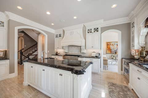 Tiny photo for 50 Baybrook Lane, Oak Brook, IL 60523 (MLS # 12668702)