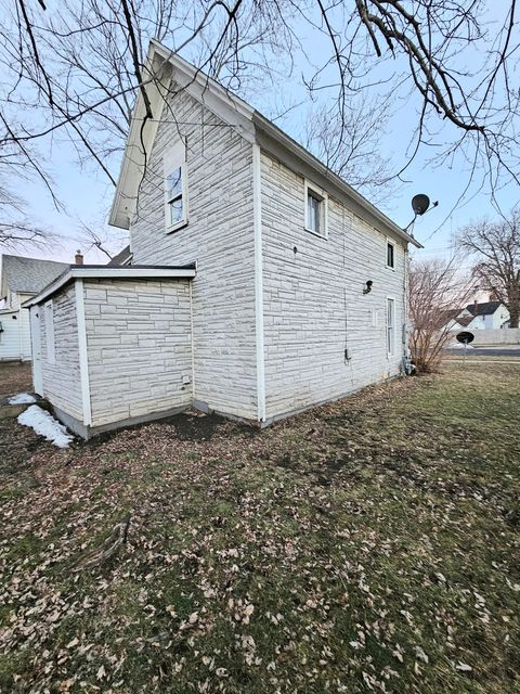 Tiny photo for 706 W 2nd Street, Rock Falls, IL 61071 (MLS # 12692542)