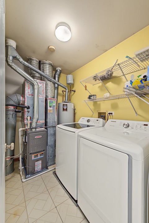 Tiny photo for 2204 Lake Ridge Drive #2204, Glendale Heights, IL 60139 (MLS # 12796740)