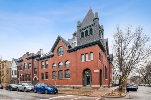 Photo of 1117 W Barry Avenue #6, Chicago, IL 60657 (MLS # 12759183)