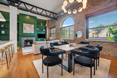 Tiny photo for 1117 W Barry Avenue #6, Chicago, IL 60657 (MLS # 12759183)