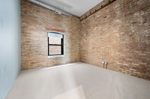 Tiny photo for 1117 W Barry Avenue #6, Chicago, IL 60657 (MLS # 12759183)