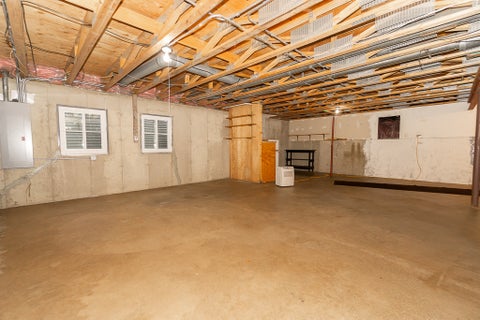 Tiny photo for 2157 N Lake Shore Circle, Arlington Heights, IL 60004 (MLS # 12758385)