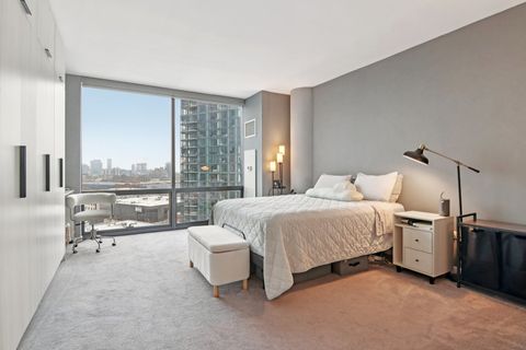 Tiny photo for 860 W Blackhawk Street #1102, Chicago, IL 60642 (MLS # 12586018)