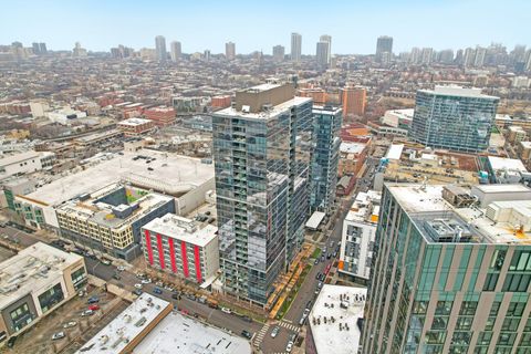 Tiny photo for 860 W Blackhawk Street #1102, Chicago, IL 60642 (MLS # 12586018)