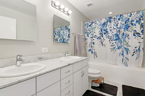 Tiny photo for 860 W Blackhawk Street #1102, Chicago, IL 60642 (MLS # 12586018)