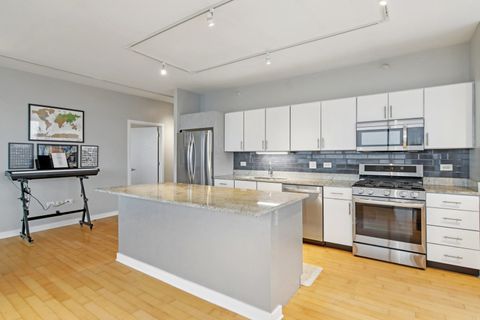 Tiny photo for 860 W Blackhawk Street #1102, Chicago, IL 60642 (MLS # 12586018)
