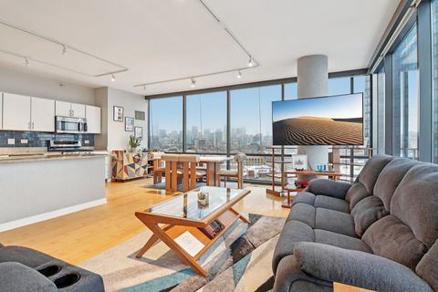 Tiny photo for 860 W Blackhawk Street #1102, Chicago, IL 60642 (MLS # 12586018)