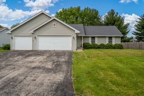 Photo of 4812 PINE-AL Drive, Machesney Park, IL 61115 (MLS # 12635760)