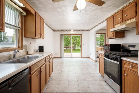 Tiny photo for 4812 PINE-AL Drive, Machesney Park, IL 61115 (MLS # 12635760)