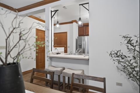 Tiny photo for 10 Ford Street #103, Geneva, IL 60134 (MLS # 12549999)