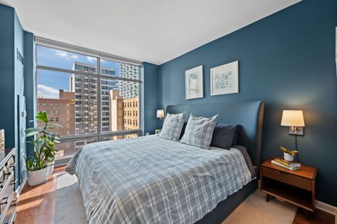 Tiny photo for 100 E 14TH Street #706, Chicago, IL 60605 (MLS # 12644105)