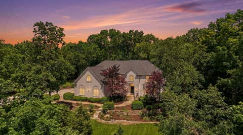 Tiny photo for 36W244 Fieldcrest Drive, St. Charles, IL 60175 (MLS # 12679462)