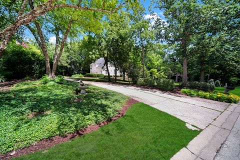 Tiny photo for 36W244 Fieldcrest Drive, St. Charles, IL 60175 (MLS # 12679462)