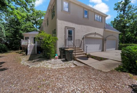 Tiny photo for 36W244 Fieldcrest Drive, St. Charles, IL 60175 (MLS # 12679462)