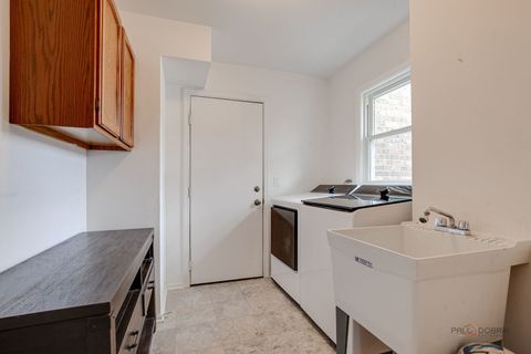 Tiny photo for 212 Willow Parkway, Buffalo Grove, IL 60089 (MLS # 12615518)