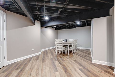 Tiny photo for 212 Willow Parkway, Buffalo Grove, IL 60089 (MLS # 12615518)