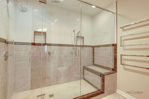 Tiny photo for 212 Willow Parkway, Buffalo Grove, IL 60089 (MLS # 12615518)