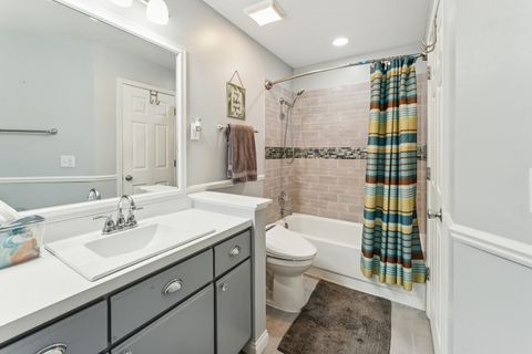 Tiny photo for 159 W Hamilton Drive, Palatine, IL 60067 (MLS # 12544453)