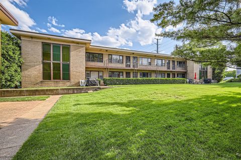 A home in Northlake