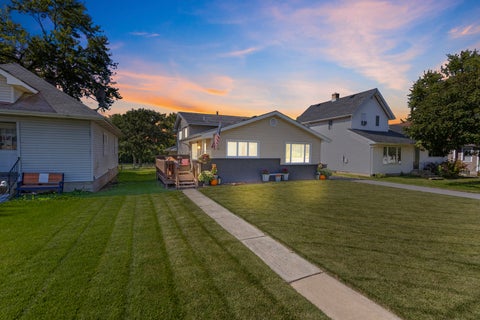 Tiny photo for 406 Dixie Highway, Beecher, IL 60401 (MLS # 12754249)