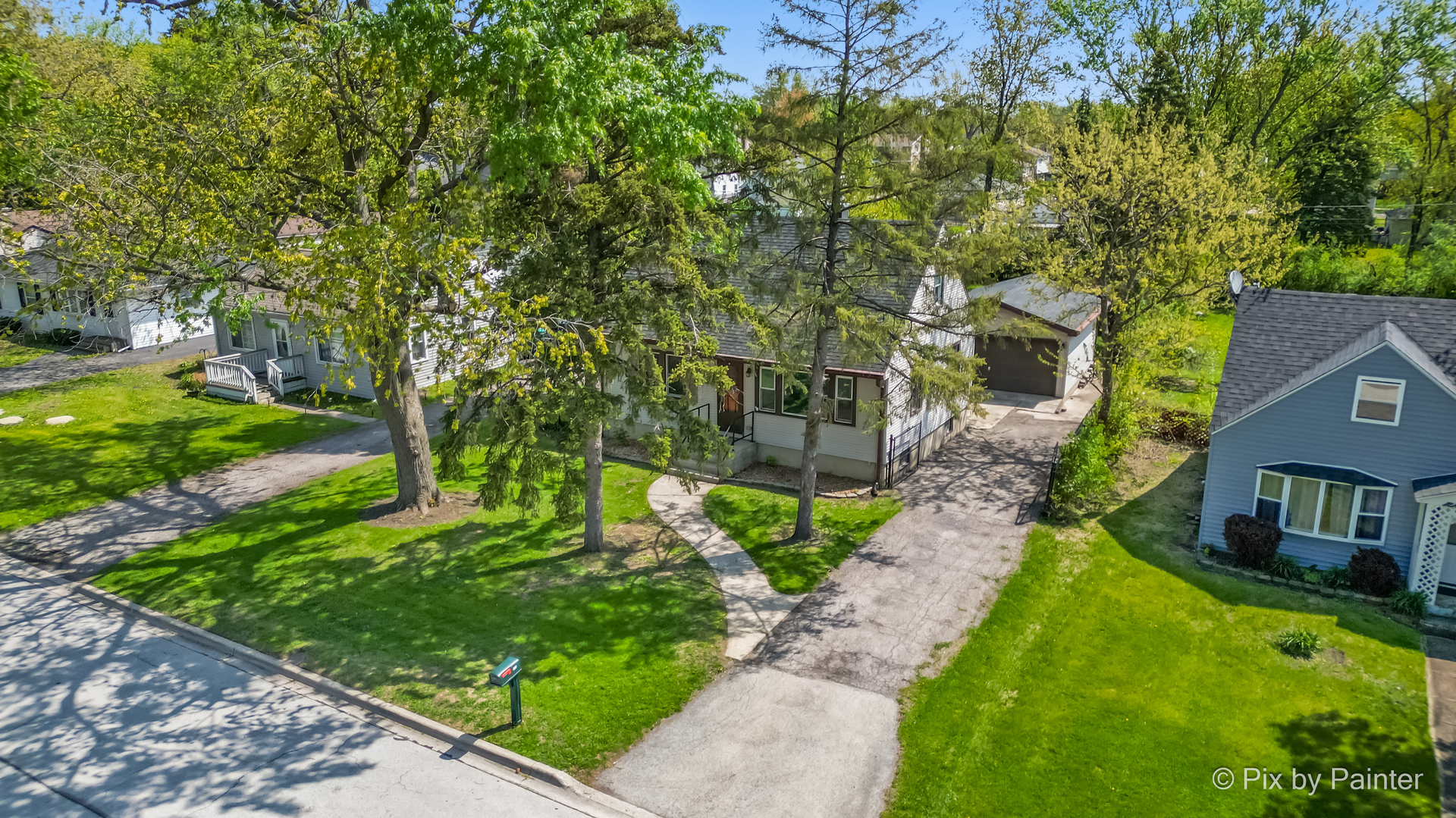 353 N Fairfield Avenue