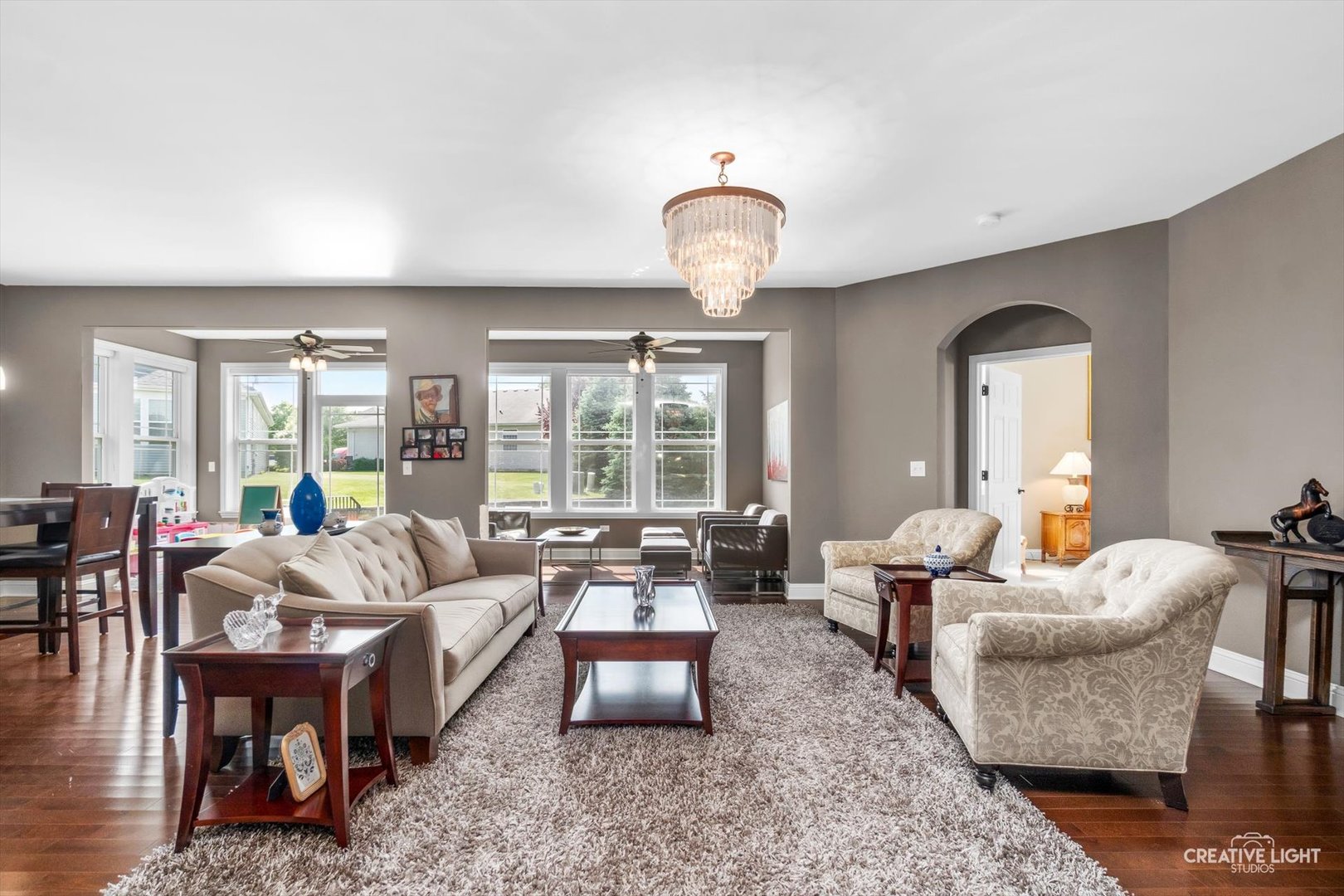 2832 Chevy Chase Lane