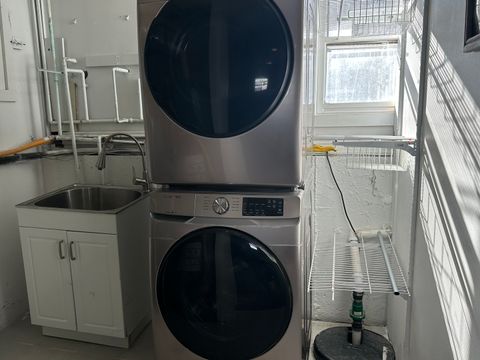 Tiny photo for 501 Apache Avenue, Carpentersville, IL 60110 (MLS # 12518618)