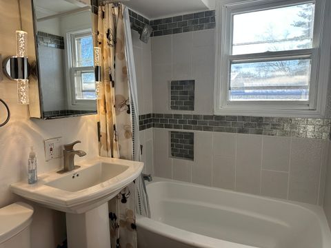 Tiny photo for 501 Apache Avenue, Carpentersville, IL 60110 (MLS # 12518618)