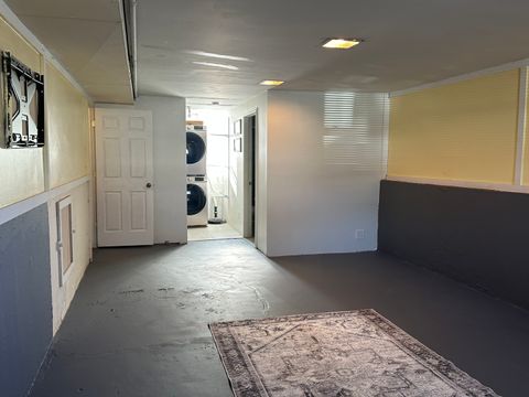 Tiny photo for 501 Apache Avenue, Carpentersville, IL 60110 (MLS # 12518618)